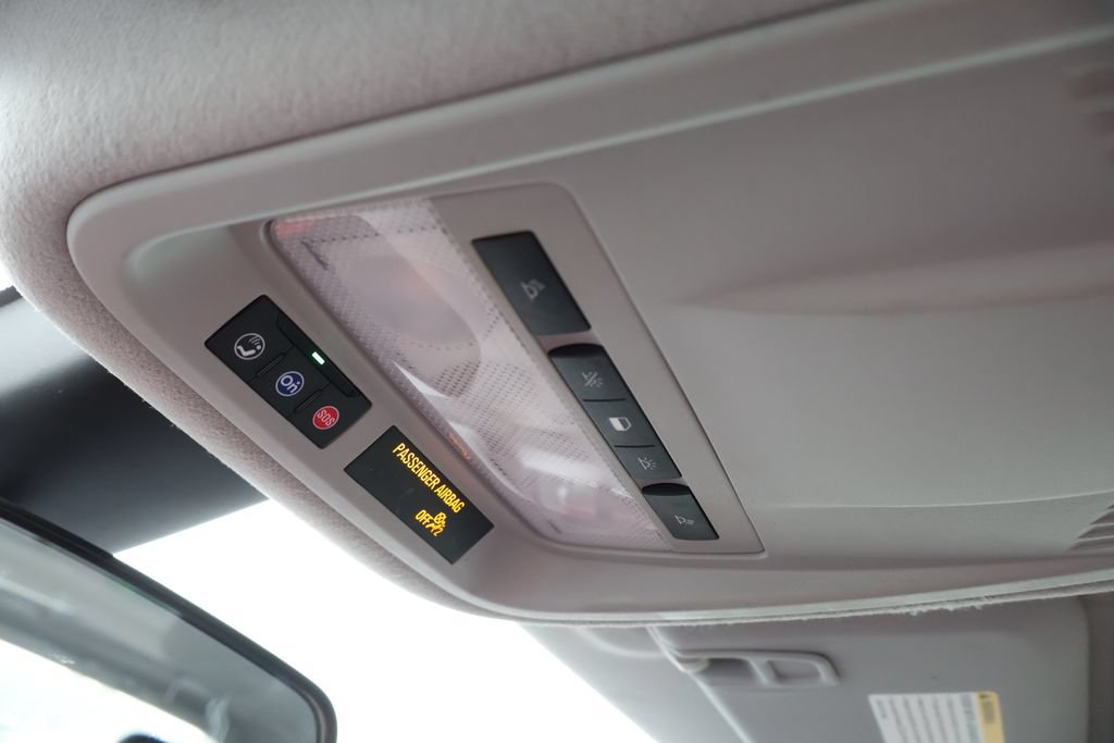 Used 2019 Chevrolet Cruze LT w/ Sun And Sound Package FWD image 30