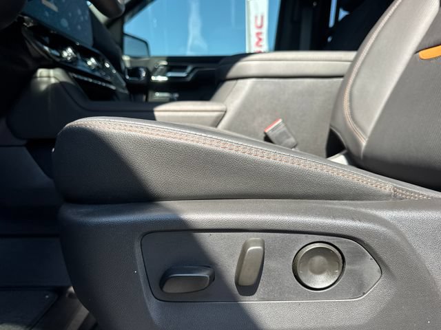 Used 2026 GMC Sierra 1500 AT4 w/ AT4 Premium Package AWD/4WD image 14