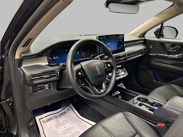 Used 2025 Lincoln Corsair Reserve w/ Equipment Group 202A image 17