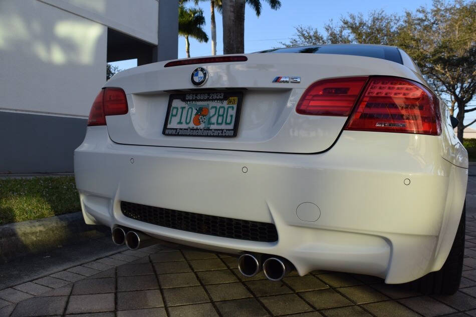 Used 2011 BMW M3 Convertible RWD image 20