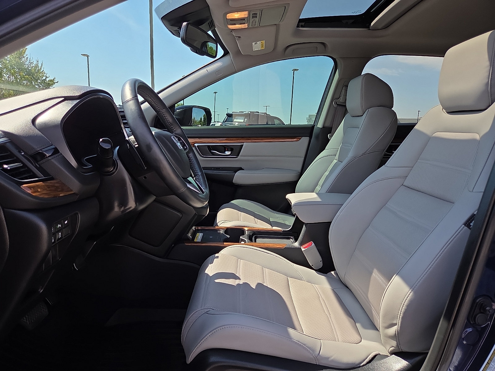 Used 2022 Honda CR-V Touring image 15