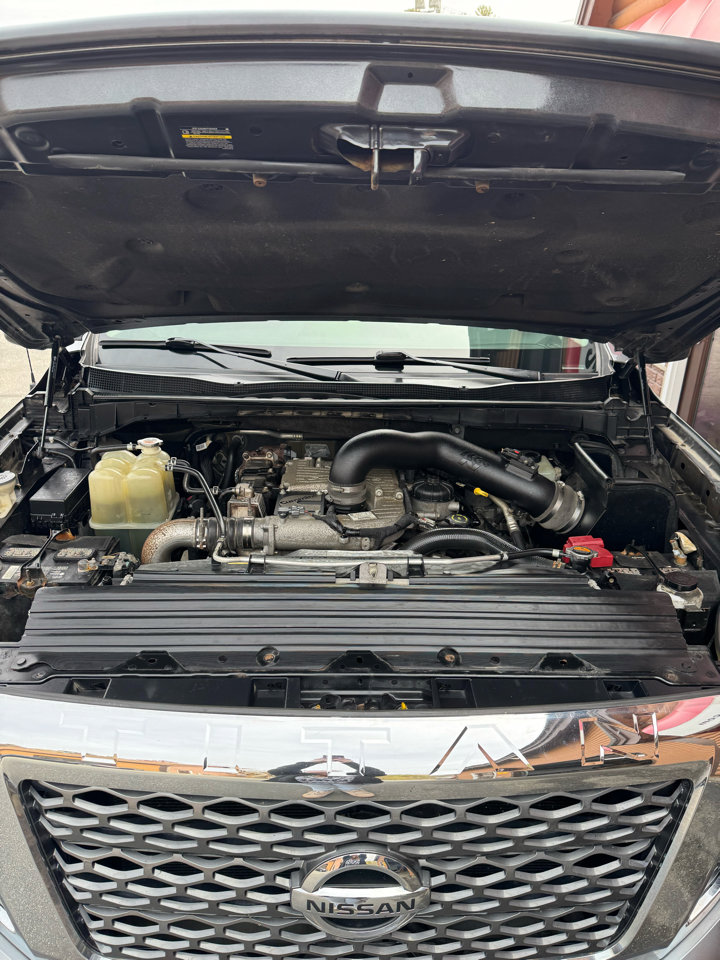 Used 2017 Nissan Titan SV image 12