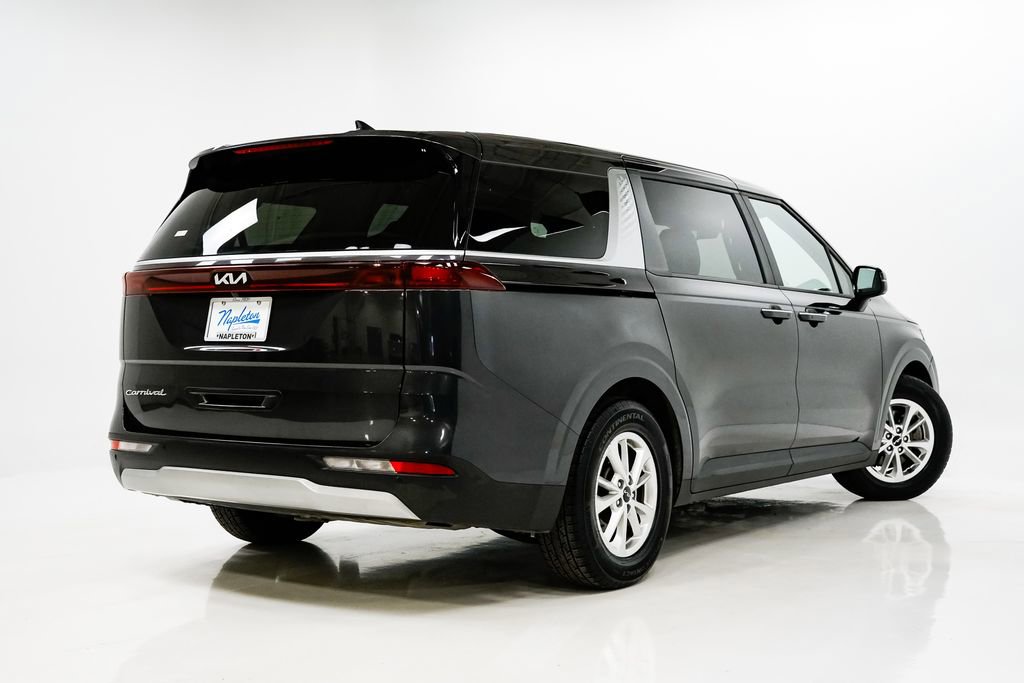 Certified 2022 Kia Carnival LX image 29