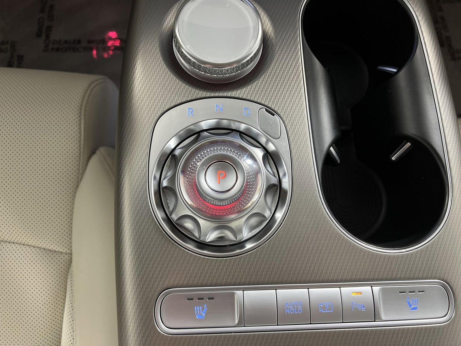 Used 2024 Genesis GV60 RWD image 22