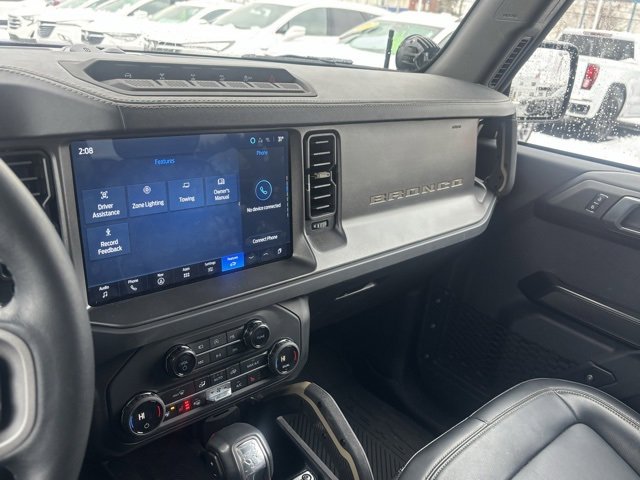 Used 2025 Ford Bronco Badlands image 30