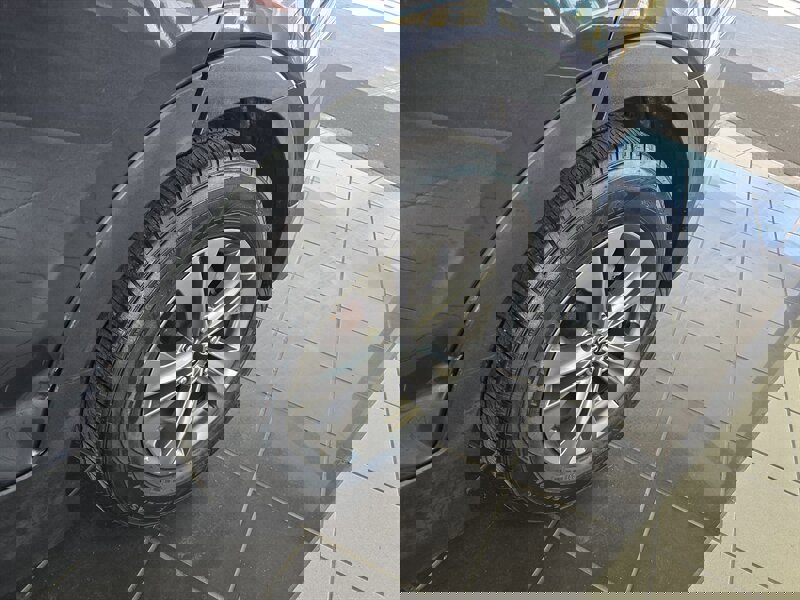 Used 2015 Hyundai Santa Fe Sport FWD image 28