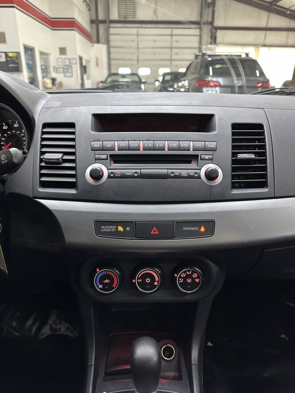 Used 2011 Mitsubishi Lancer ES FWD image 28