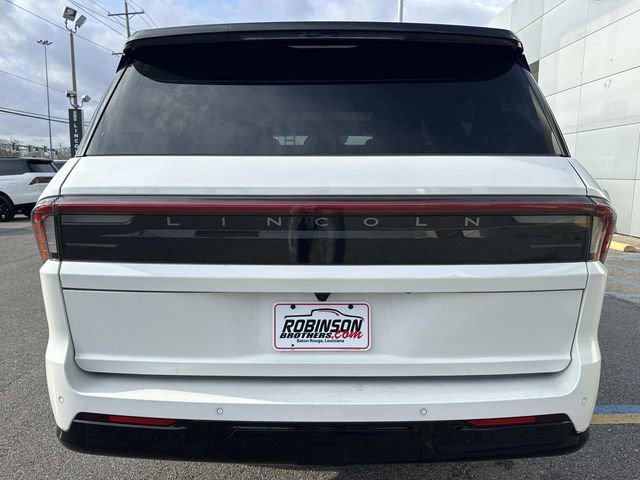 New 2026 Lincoln Navigator L Black Label image 4