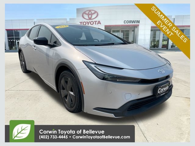 Used 2024 Toyota Prius LE FWD image 1