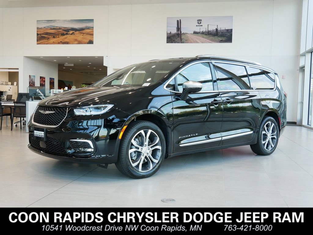 New 2026 Chrysler Pacifica Pinnacle image 1