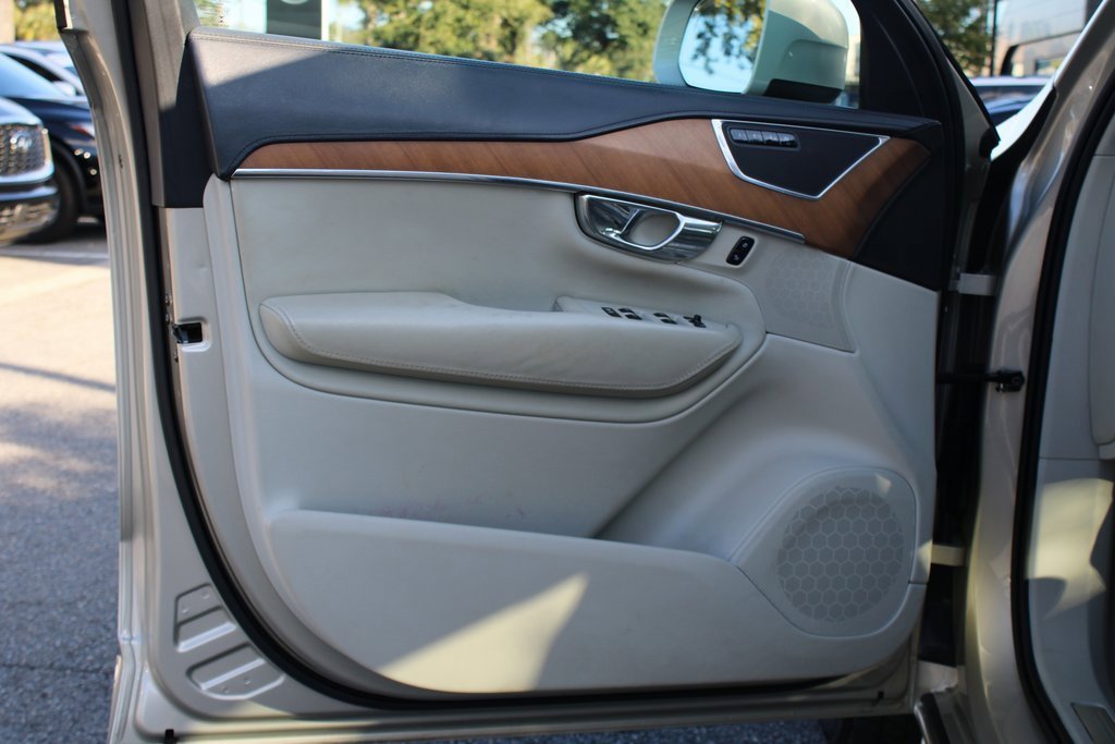 Used 2016 Volvo XC90 T6 Inscription image 18