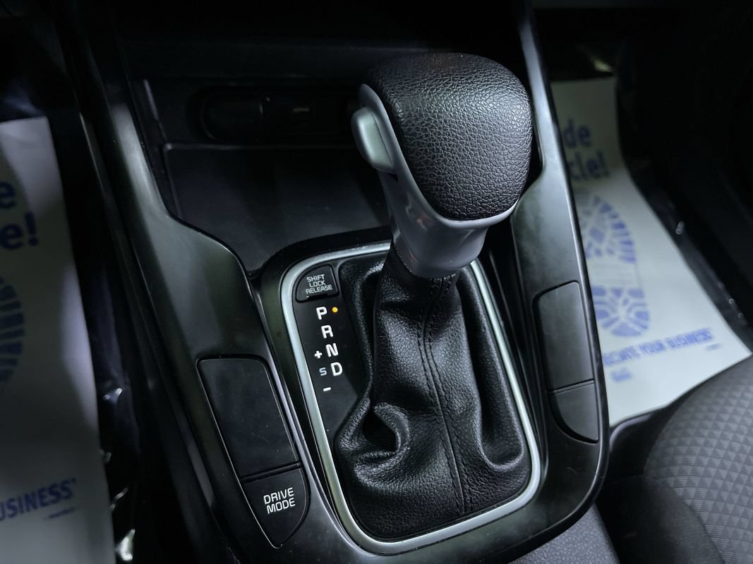 Used 2024 Kia Soul LX w/ Option Group 015 FWD image 22