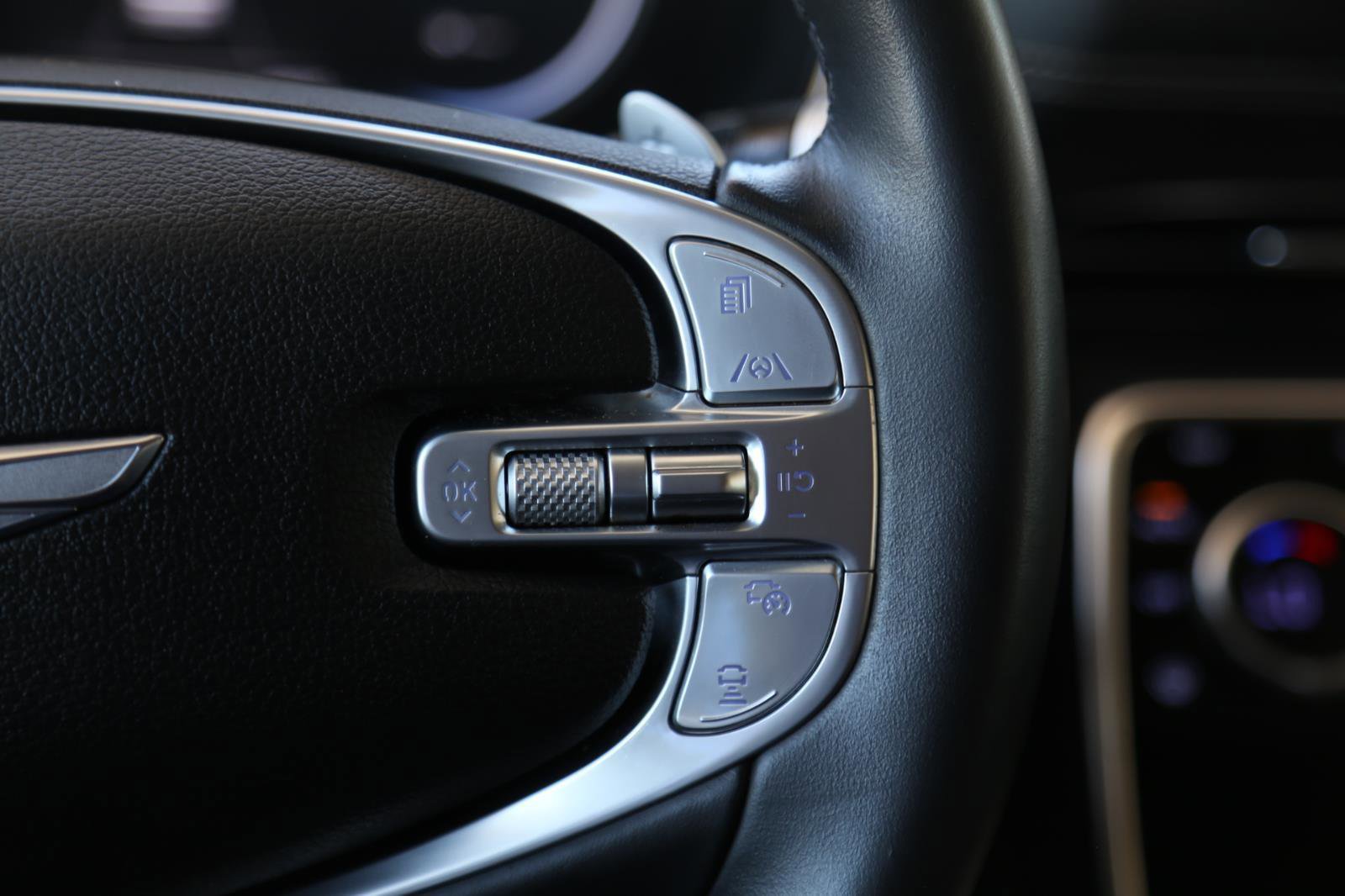 Used 2024 Genesis GV80 2.5T AWD/4WD image 16