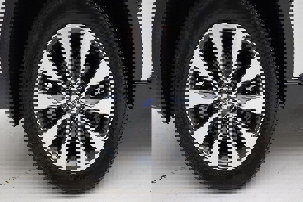 Used 2023 Subaru Outback Limited XT image 10