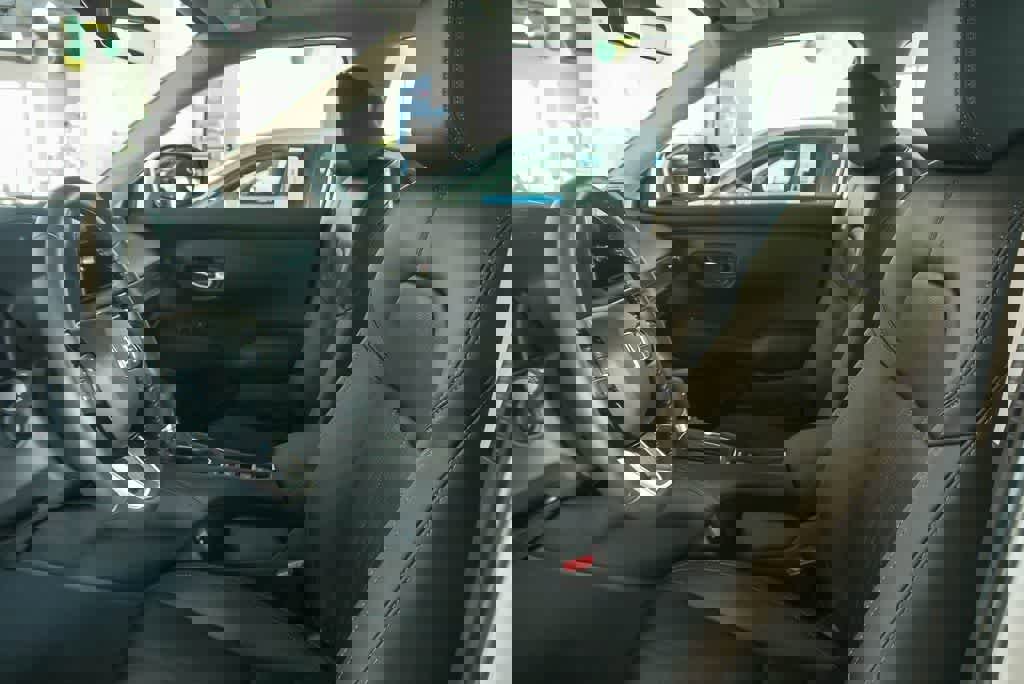 New 2026 Honda HR-V EX-L image 16