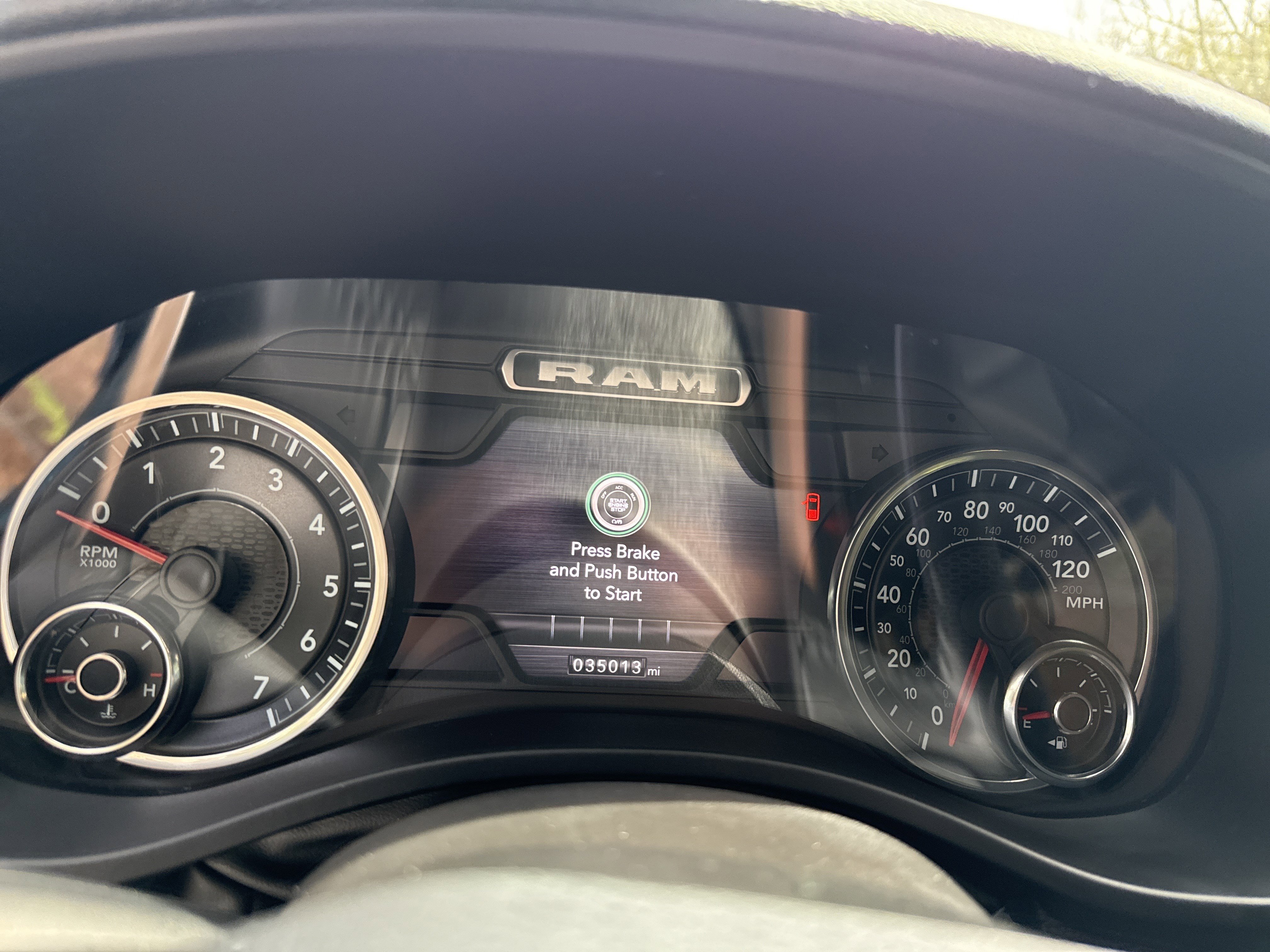 Used 2023 RAM 1500 Laramie image 25