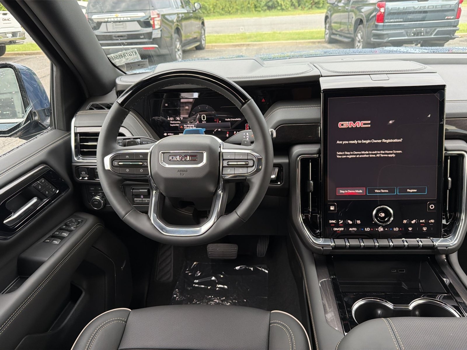 New 2026 GMC Yukon XL Elevation w/ Elevation Premium Package AWD/4WD image 16
