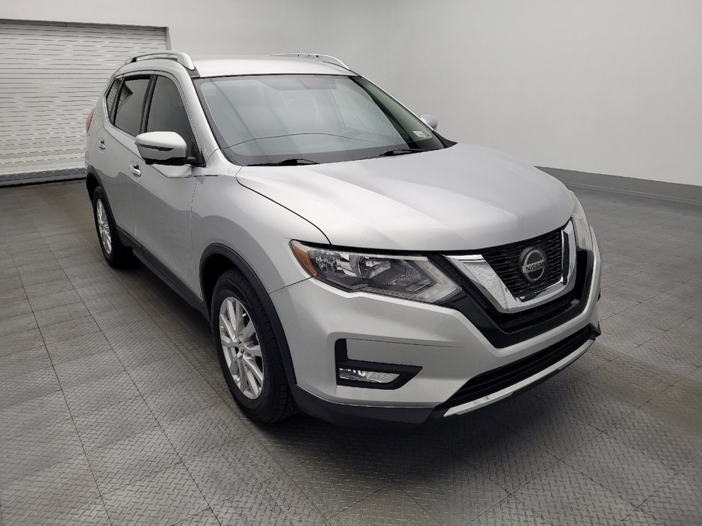 Used 2018 Nissan Rogue SV w/ Premium Package image 13