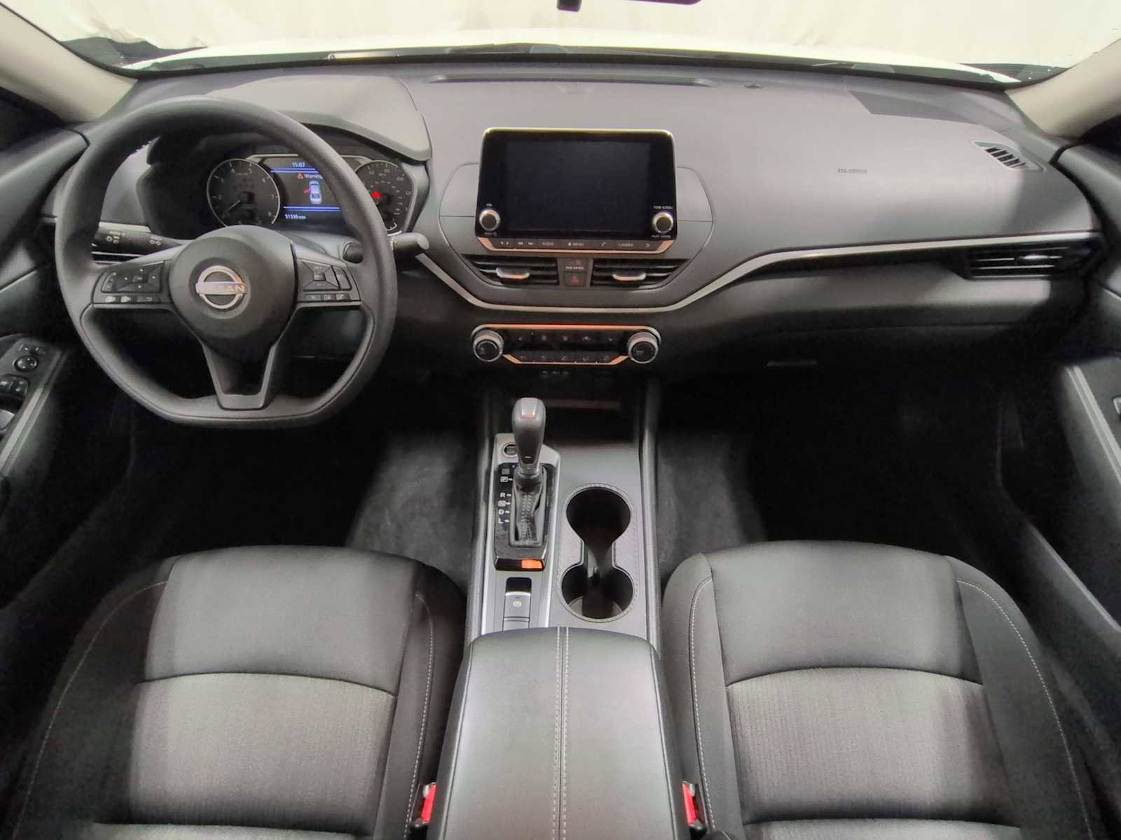 Used 2024 Nissan Altima 2.5 S AWD/4WD image 8