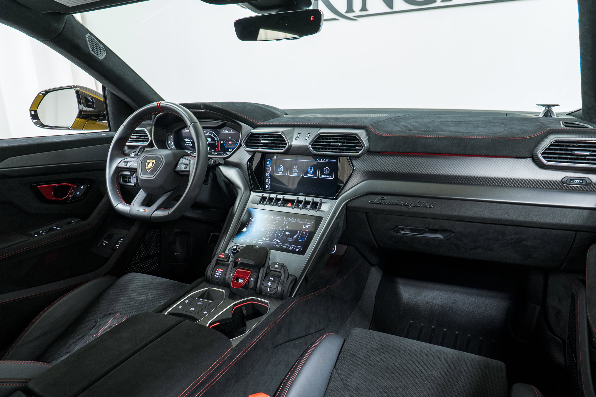 Used 2023 Lamborghini Urus Performante image 18