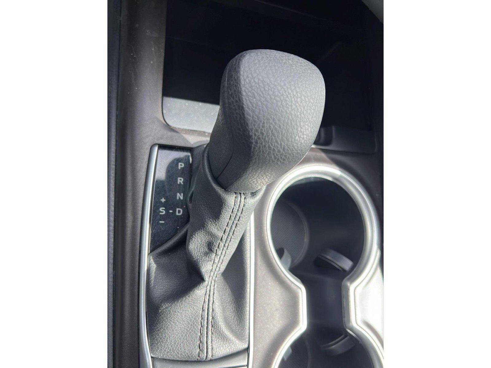 Used 2024 Toyota Camry LE image 22