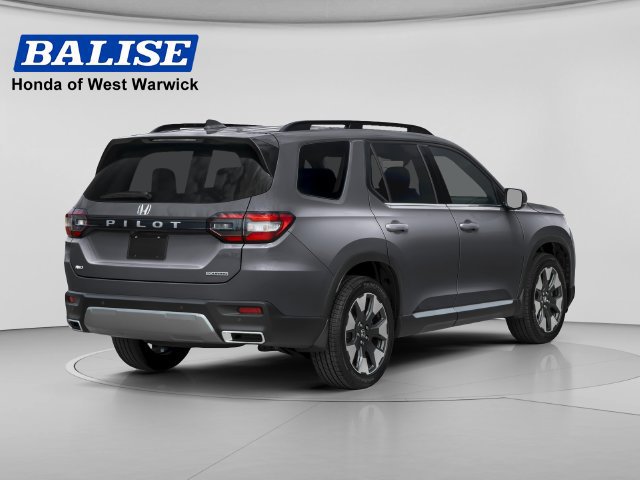 New 2026 Honda Pilot Touring image 2