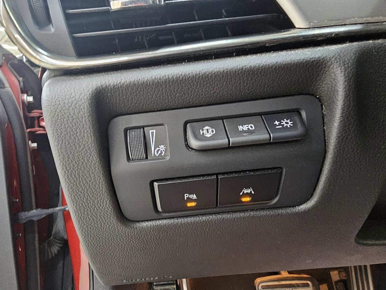 Used 2016 Cadillac ATS Premium image 36