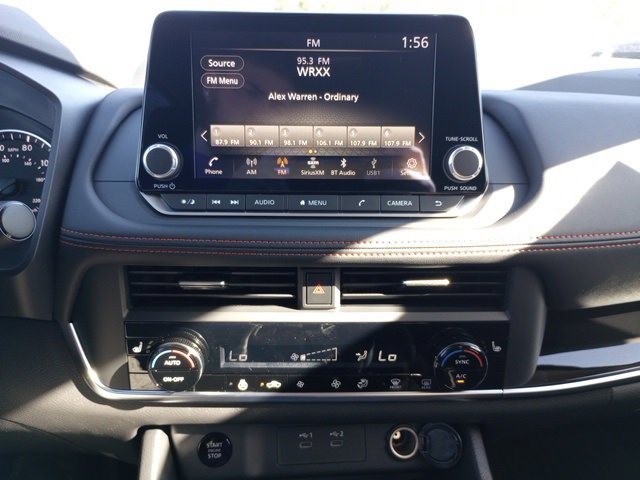 New 2026 Nissan Rogue SV image 20