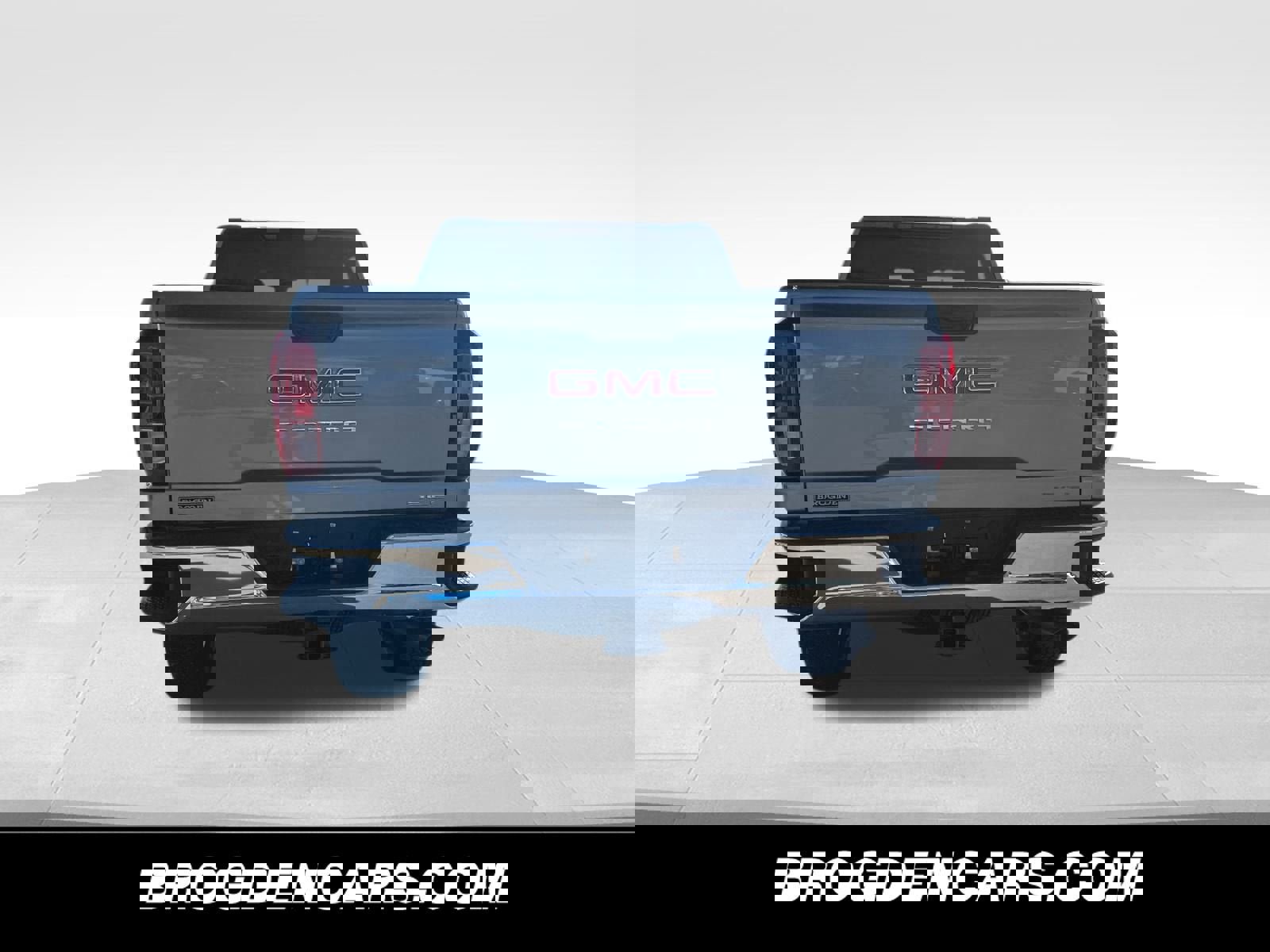 New 2026 GMC Sierra 2500 SLE w/ SLE Value Package; image 4