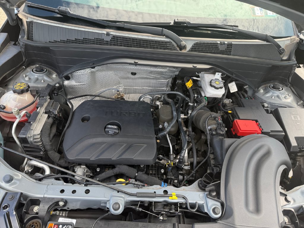 Used 2023 Chevrolet TrailBlazer RS FWD image 29
