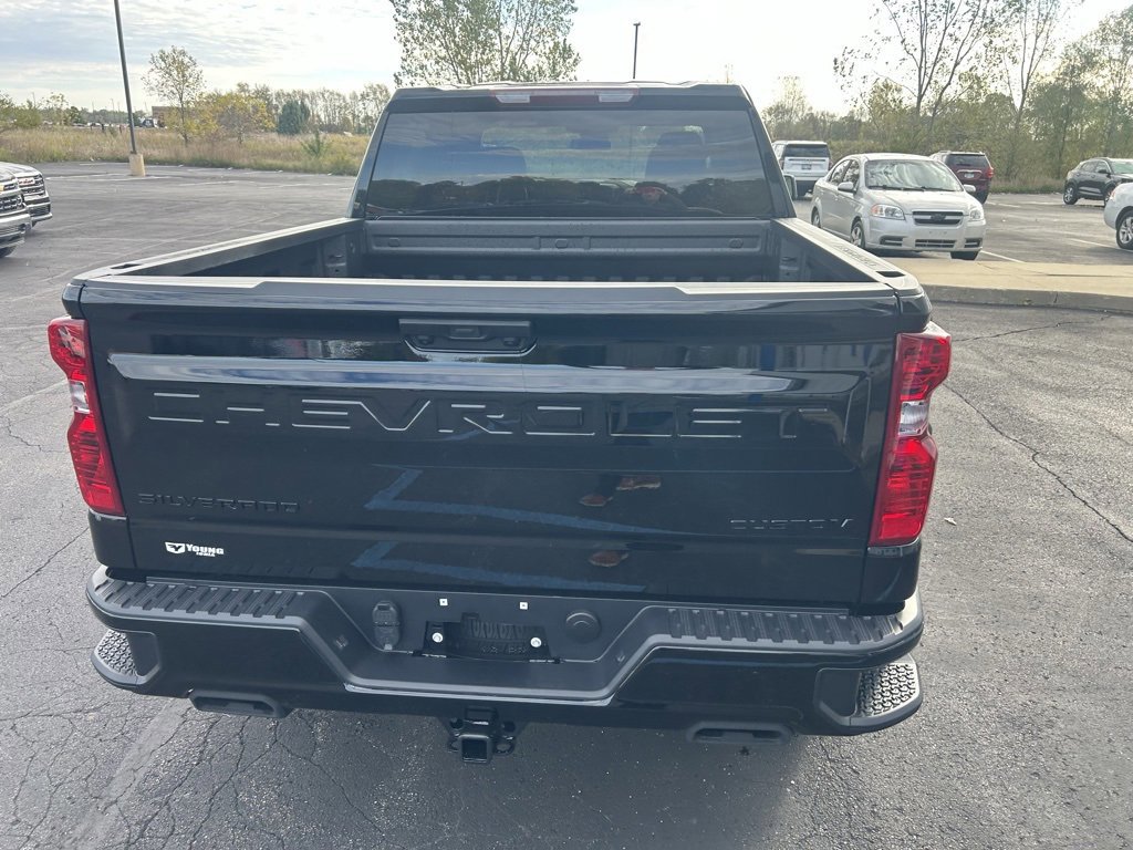 New 2026 Chevrolet Silverado 1500 Custom Trail Boss w/ Midnight Edition image 8