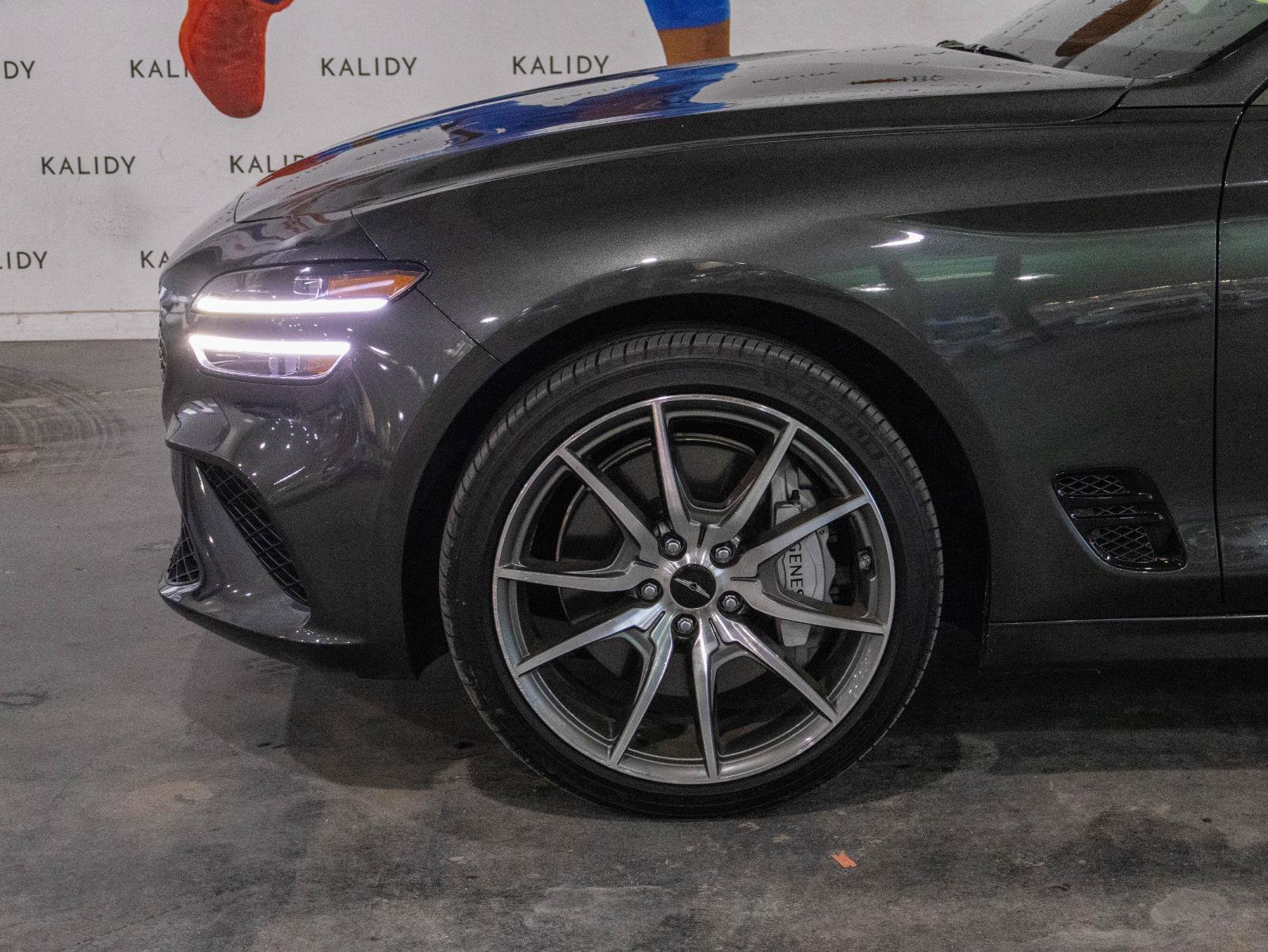 Used 2024 Genesis G70 2.5T image 16