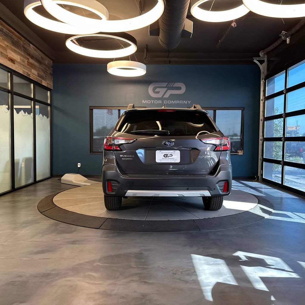 Used 2020 Subaru Outback Limited w/ Popular Package #2 AWD/4WD image 4