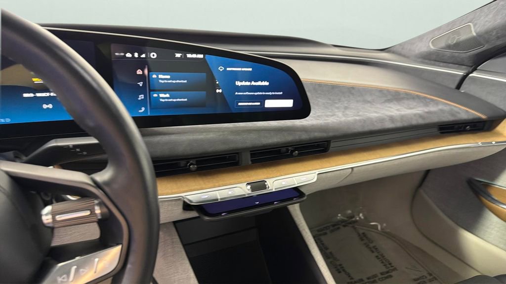 Used 2023 Lucid Air Grand Touring image 21