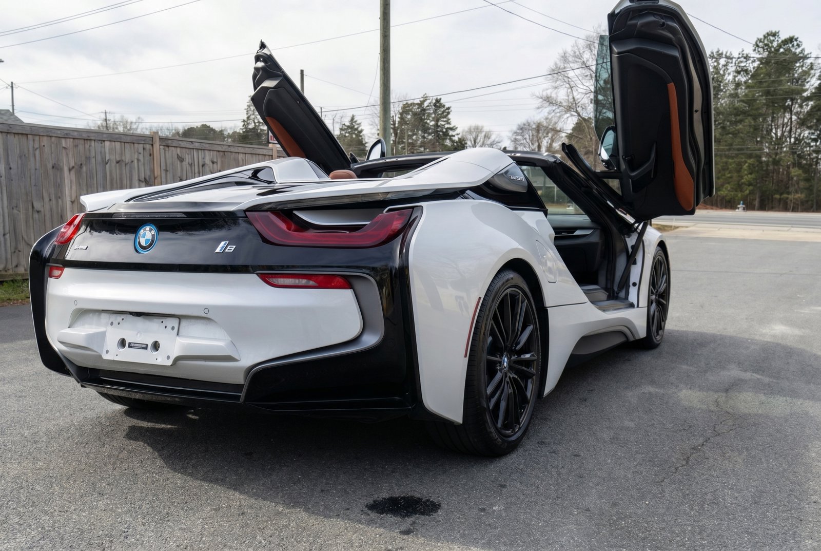 Used 2019 BMW i8 Roadster AWD/4WD image 5