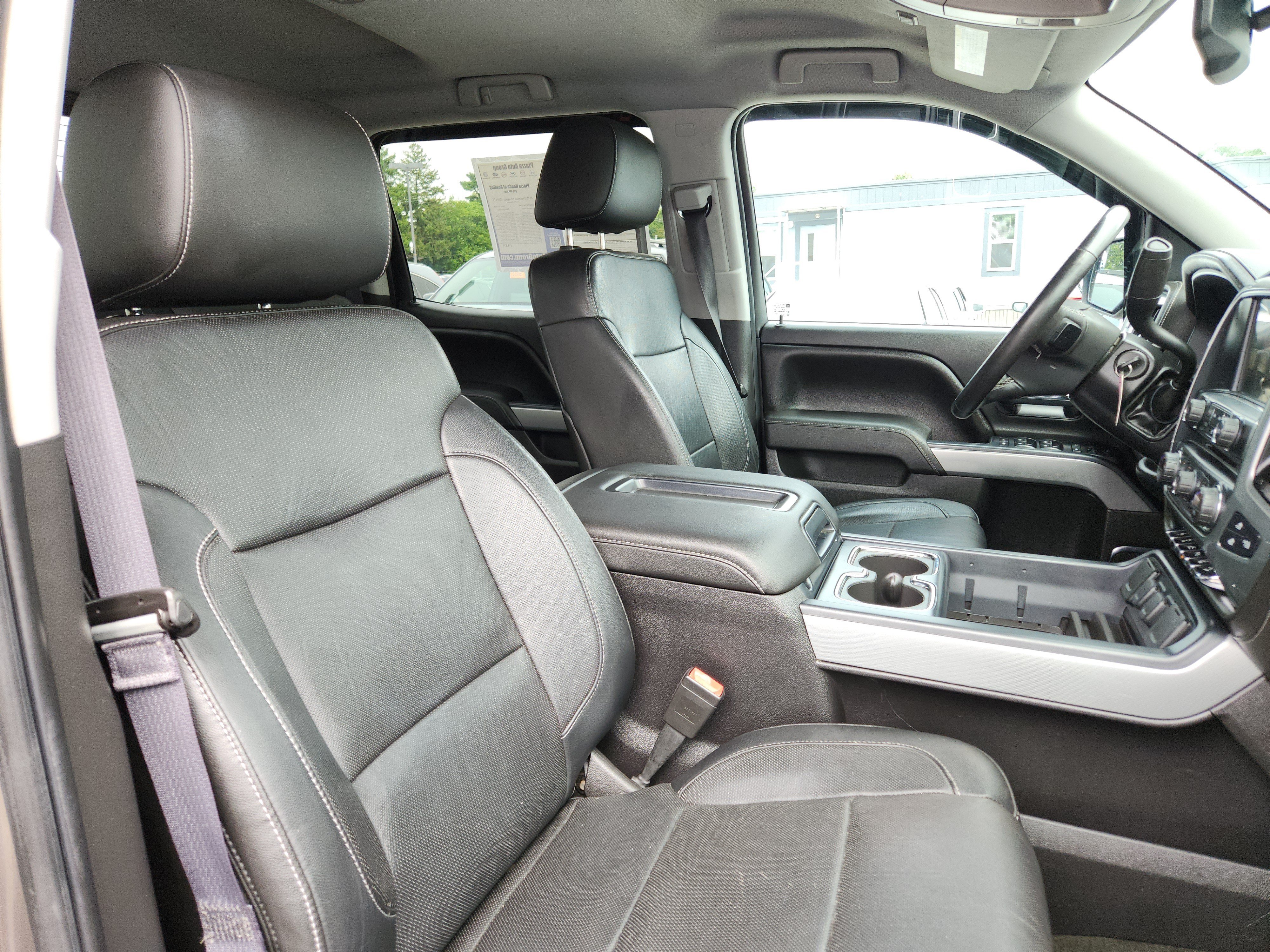 Used 2015 Chevrolet Silverado 1500 LTZ Z71 w/ LTZ Plus Package AWD/4WD image 16