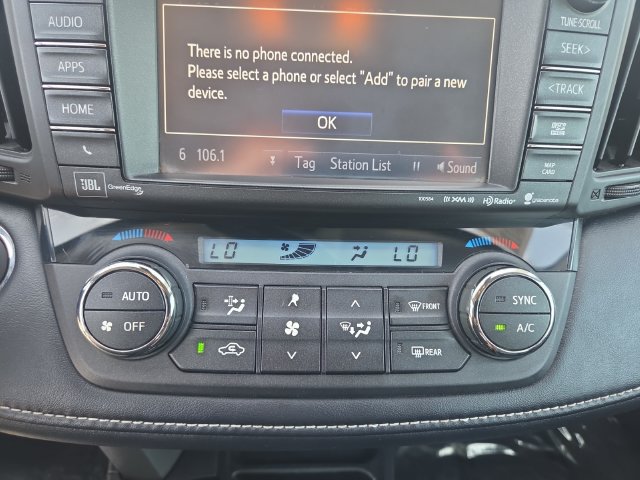 Used 2018 Toyota RAV4 Limited w/ Carpet Mat Package FWD image 25