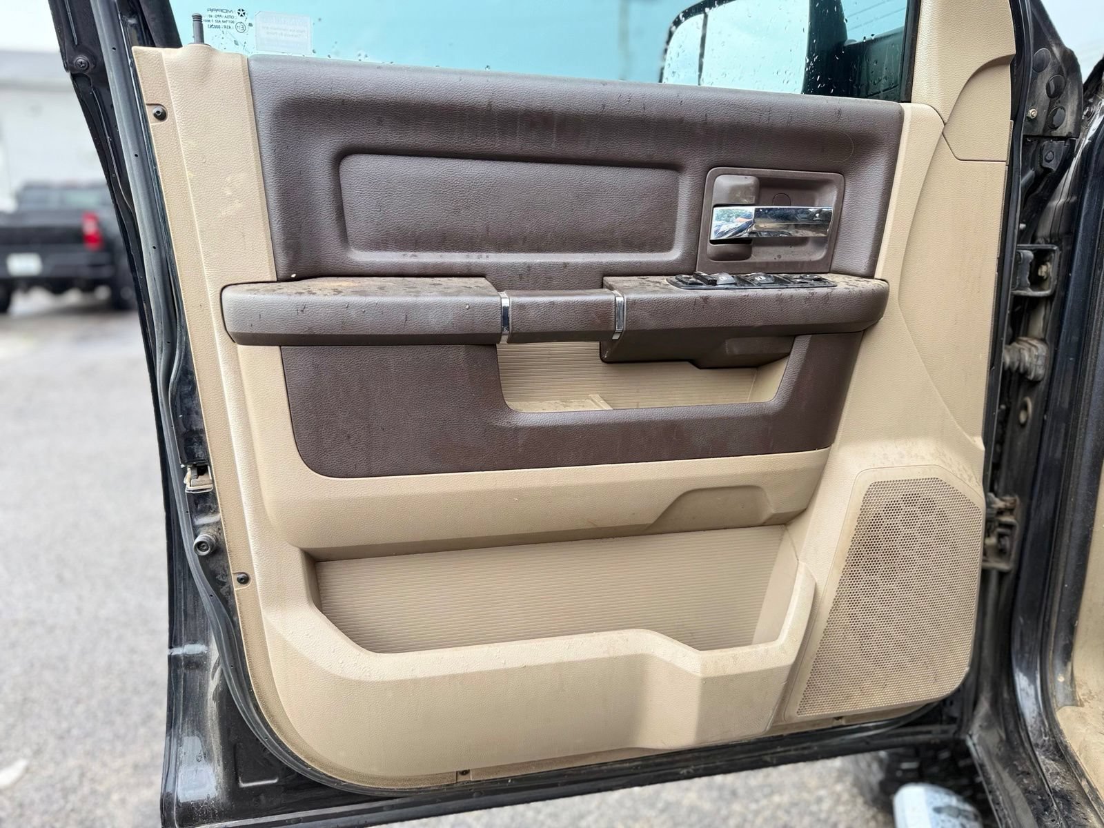 Used 2010 Dodge Ram 3500 Truck SLT w/ Big Horn Regional Package AWD/4WD image 9