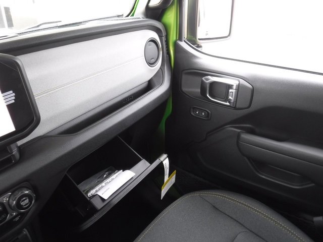 New 2025 Jeep Gladiator Willys image 34