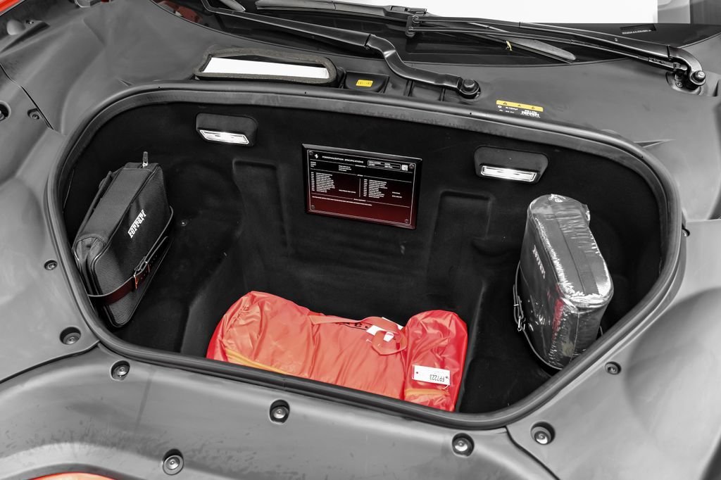 Used 2020 Ferrari 488 Pista Coupe RWD image 58