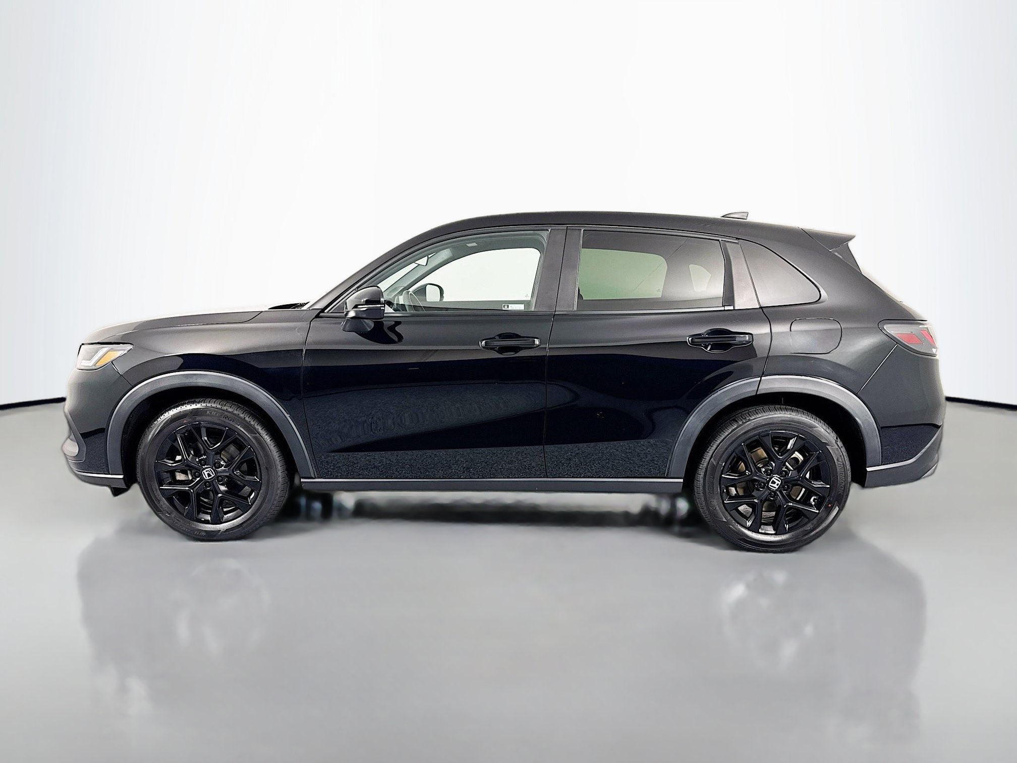 Certified 2024 Honda HR-V Sport image 8