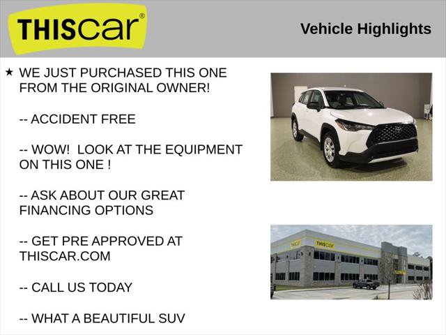 Used 2025 Toyota Corolla Cross L FWD image 9