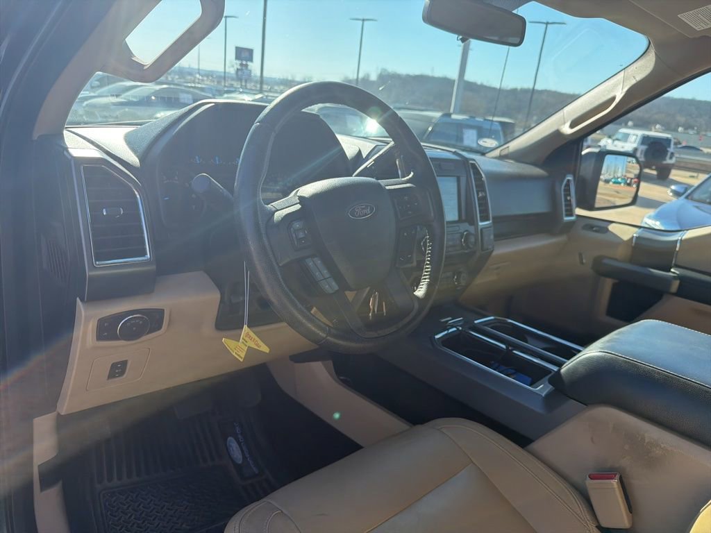 Used 2016 Ford F150 XLT w/ Equipment Group 302A Luxury image 11