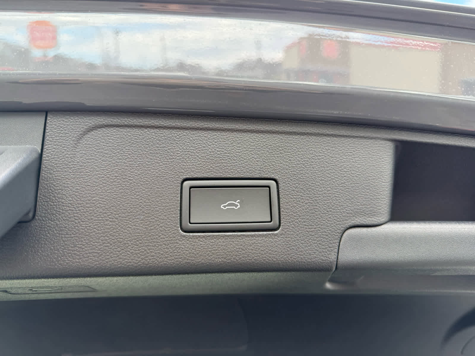 New 2026 Volkswagen Atlas Cross Sport SEL image 14