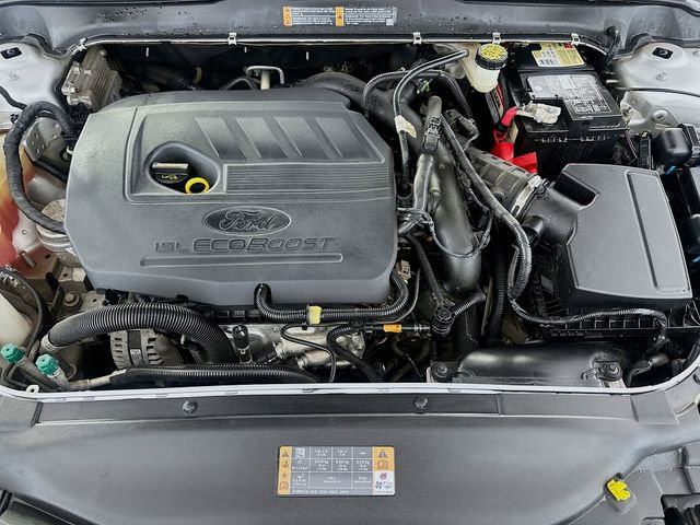 Used 2017 Ford Fusion SE image 28