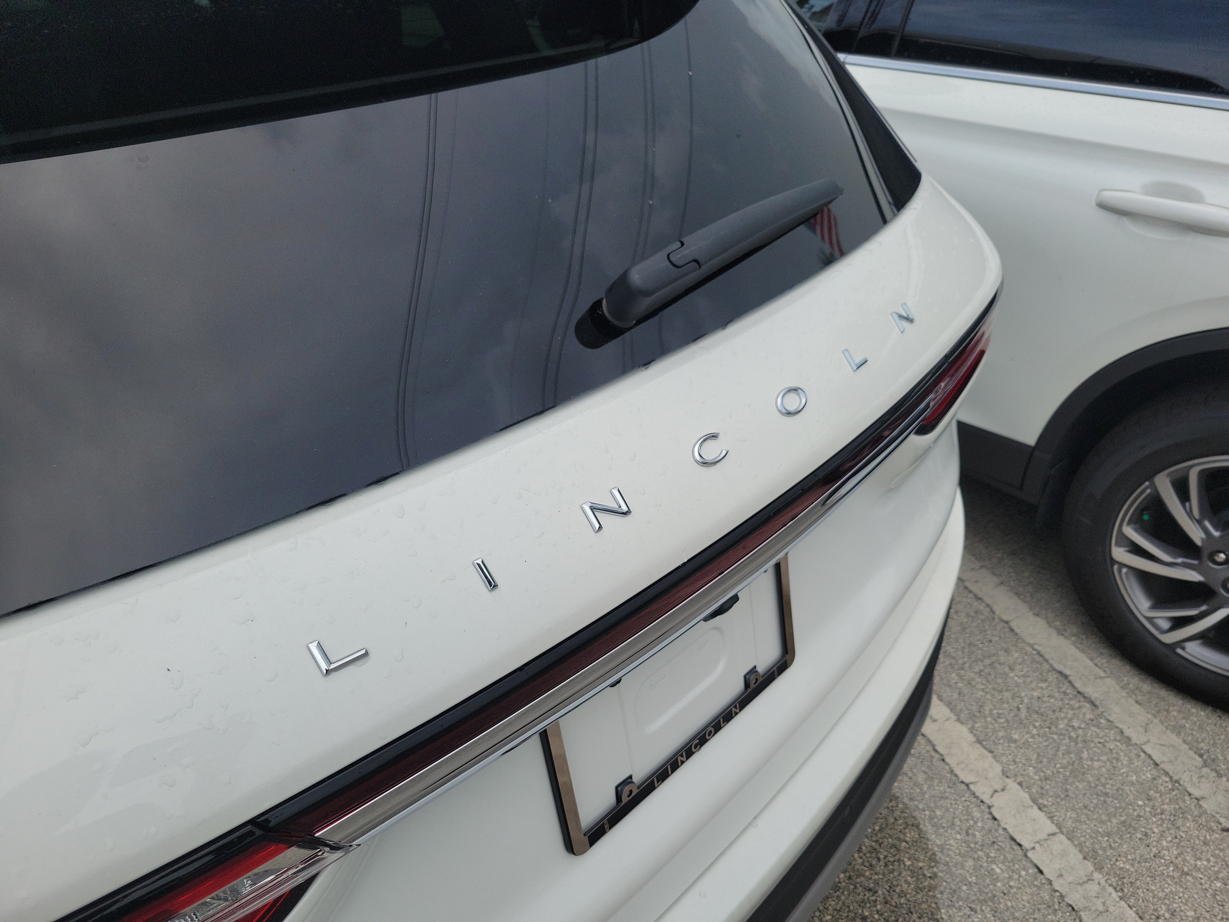 Certified 2024 Lincoln Corsair FWD image 5