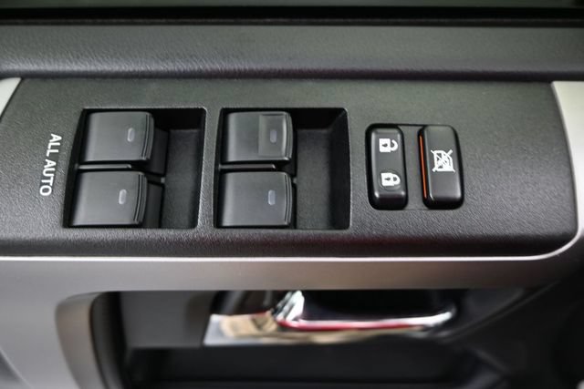 Used 2020 Toyota 4Runner SR5 Premium w/ Moonroof Package AWD/4WD image 12
