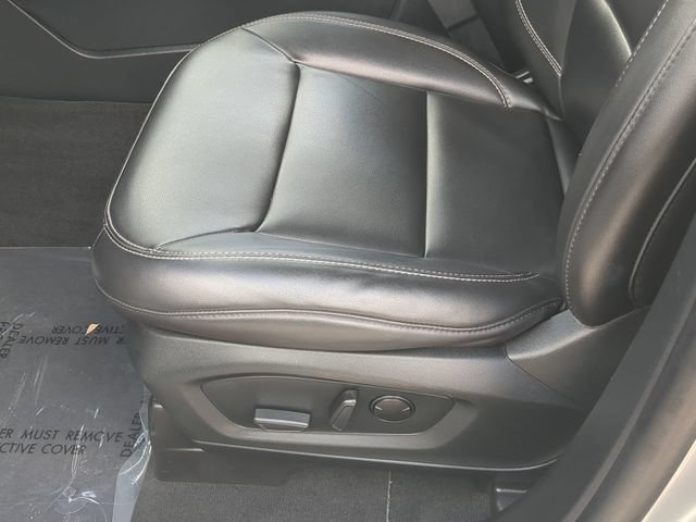 Certified 2022 Ford Explorer XLT w/ Equipment Group 202A RWD image 20