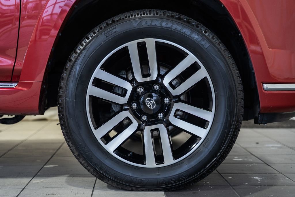 Used 2023 Toyota 4Runner Limited image 15