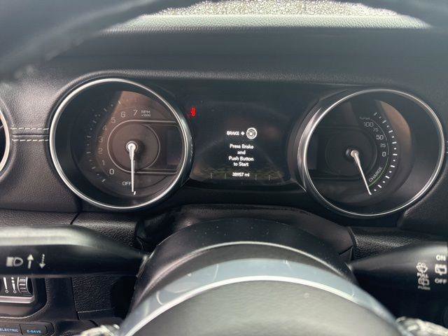 Used 2022 Jeep Wrangler Unlimited Sahara w/ Cold Weather Group image 19